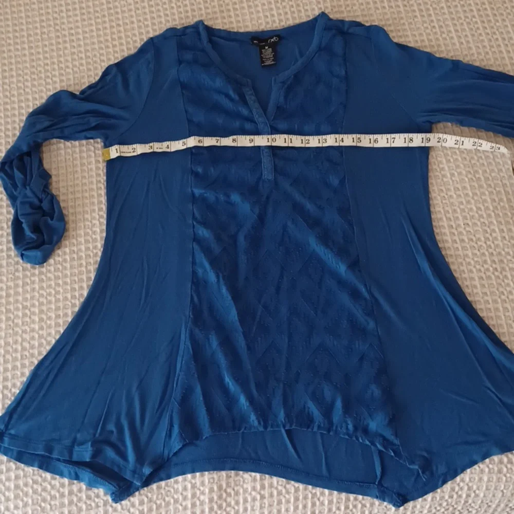 Blouse - Picture 3 of 5